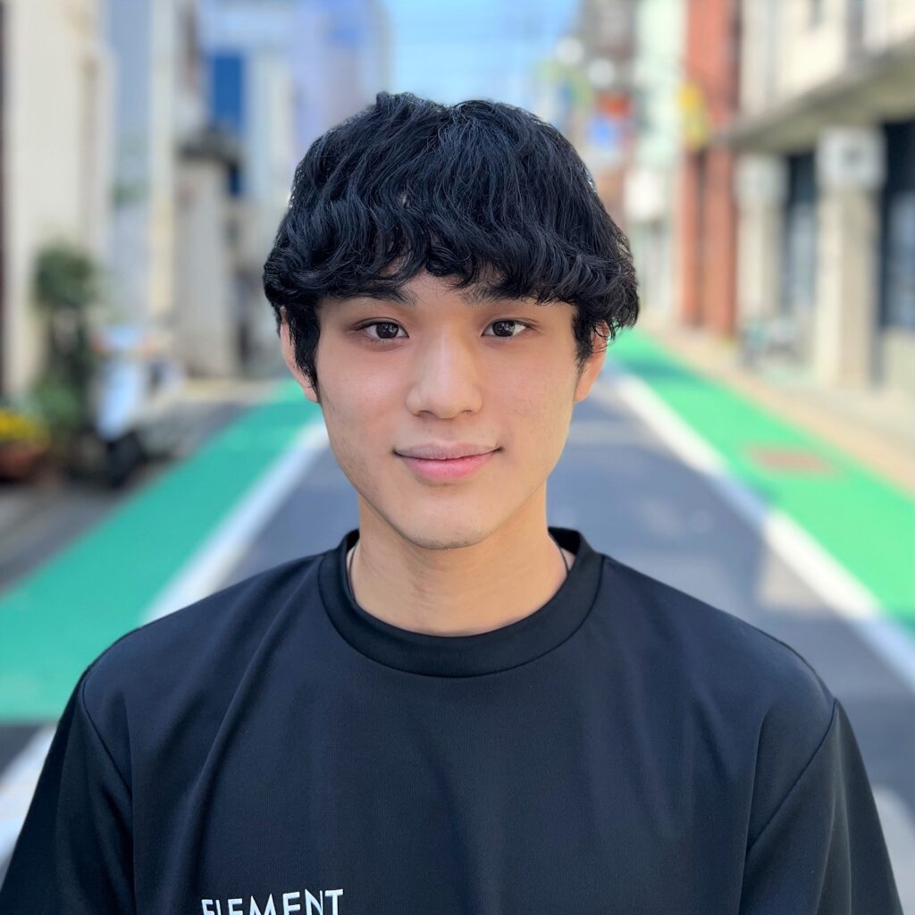 西川千尋トレーナー